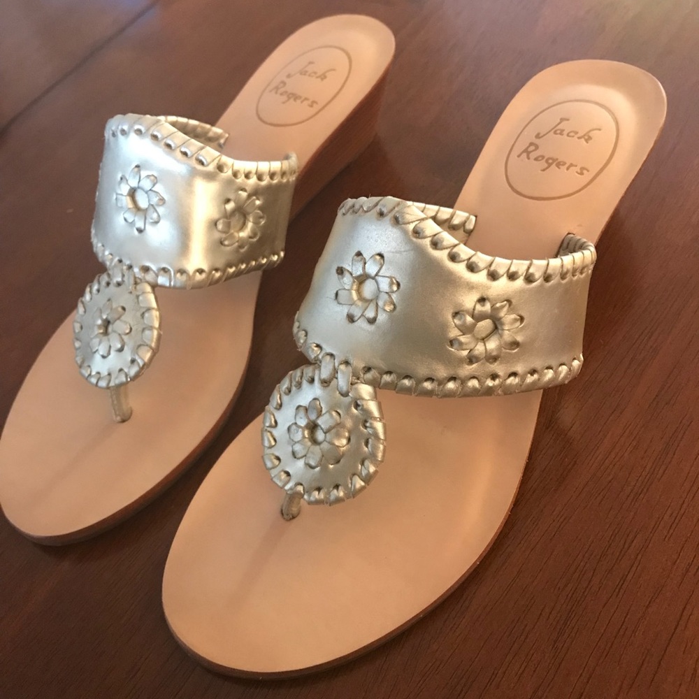 NWOT Jack Rogers gold mid wedge sandal